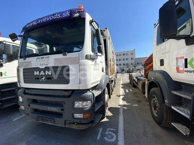 Online auction: MAN  TGA 26.320 6x2-4 BL