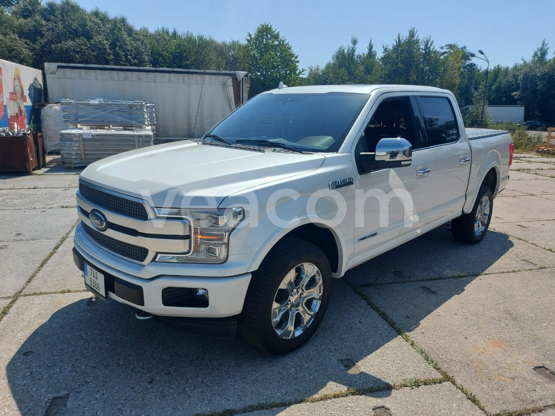 Online auction: FORD  F-150 PLATINUM