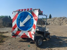 Online auction:  Přípojný vozík se šipkovým značením HIT HOFMAN HH1B01