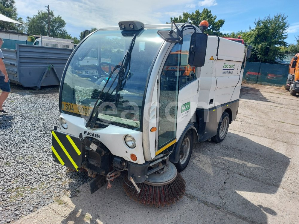 Online aukce: BUCHER  CITYCAT
