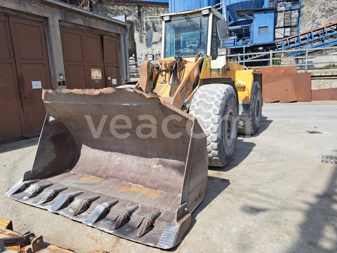 Online árverés: LIEBHERR  L 541