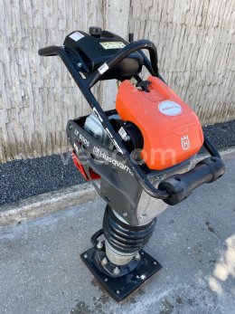 Online aukce:   HUSQVARNA LT6005