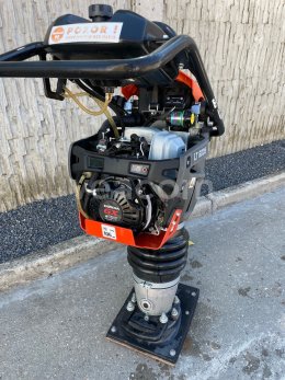 Online aukce:   HUSQVARNA LT6005