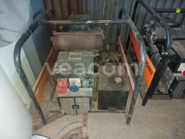 Online aukce:   MEDVED GRIZZLI 24040V