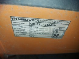 Online aukce:   MEDVED GRIZZLI 24040V