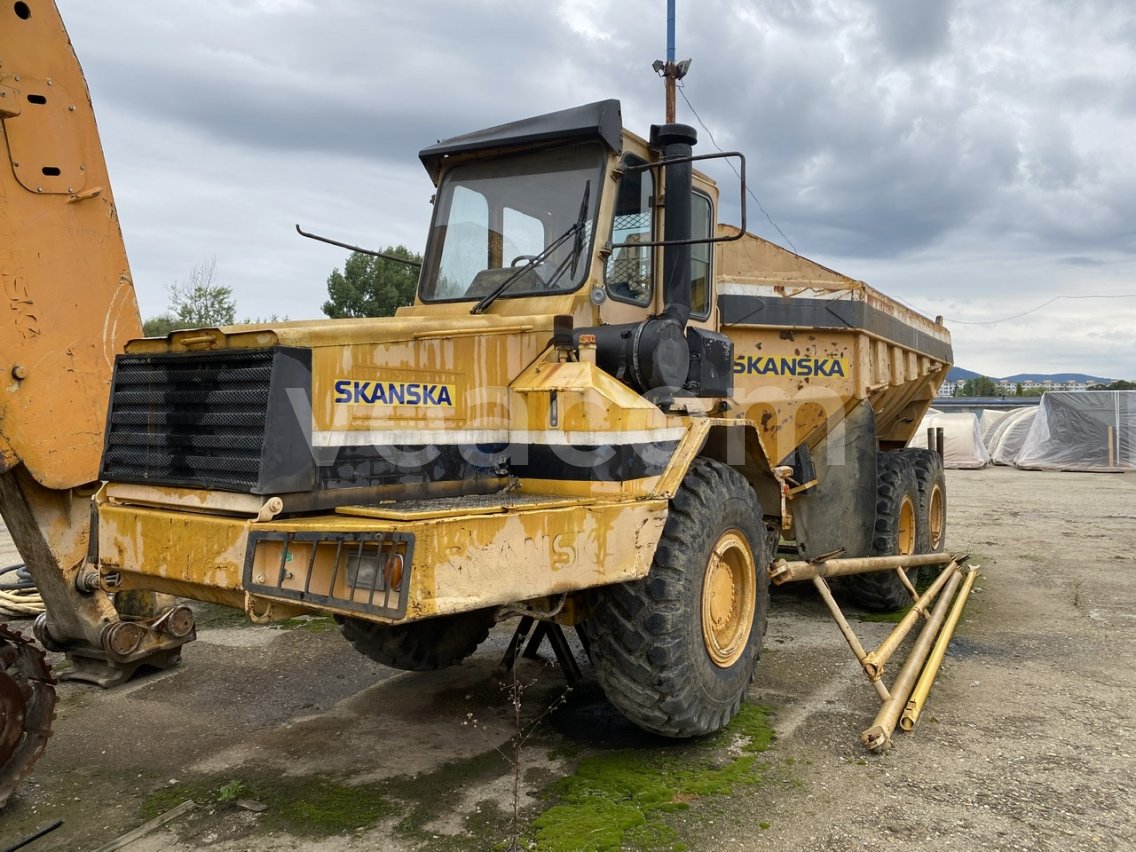 Online aukce: KOMATSU  HA 250T