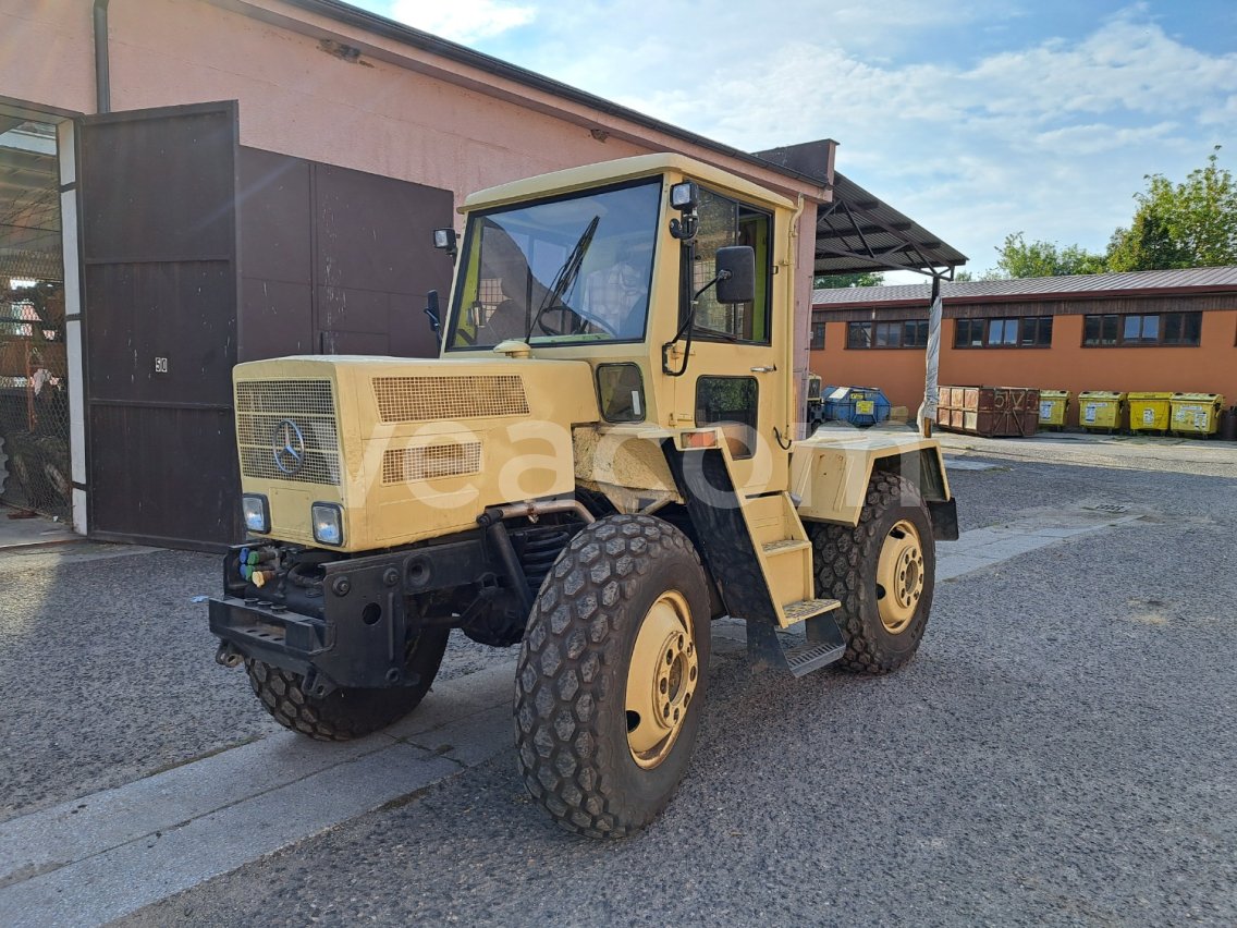 Online árverés: MB  TRAC 800 1 4X4