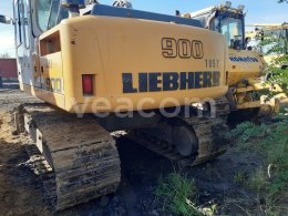 Online auction: LIEBHERR  R 900 C Litronic