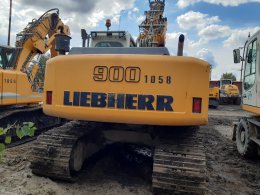 Online aukce: LIEBHERR  A 900 C Litronic