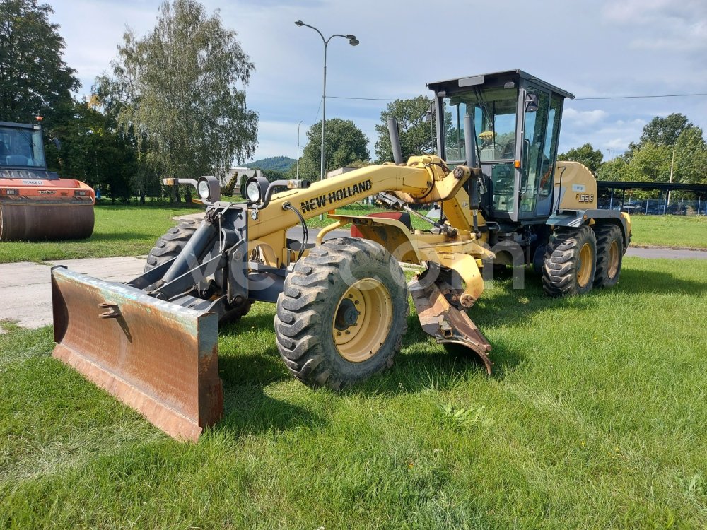 Online auction: NEW HOLLAND  F156.6 A
