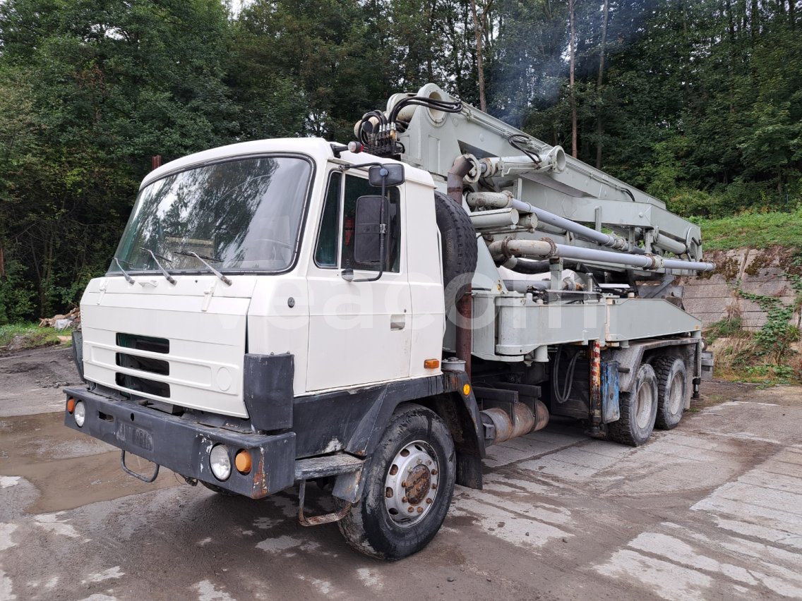 Інтернет-аукціон: TATRA  815 6X6 - BETONPUMPA 32/28 M