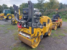 Online auction: VOLVO  DD25B