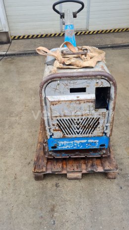 Online auction:   WEBER CR8 CCD