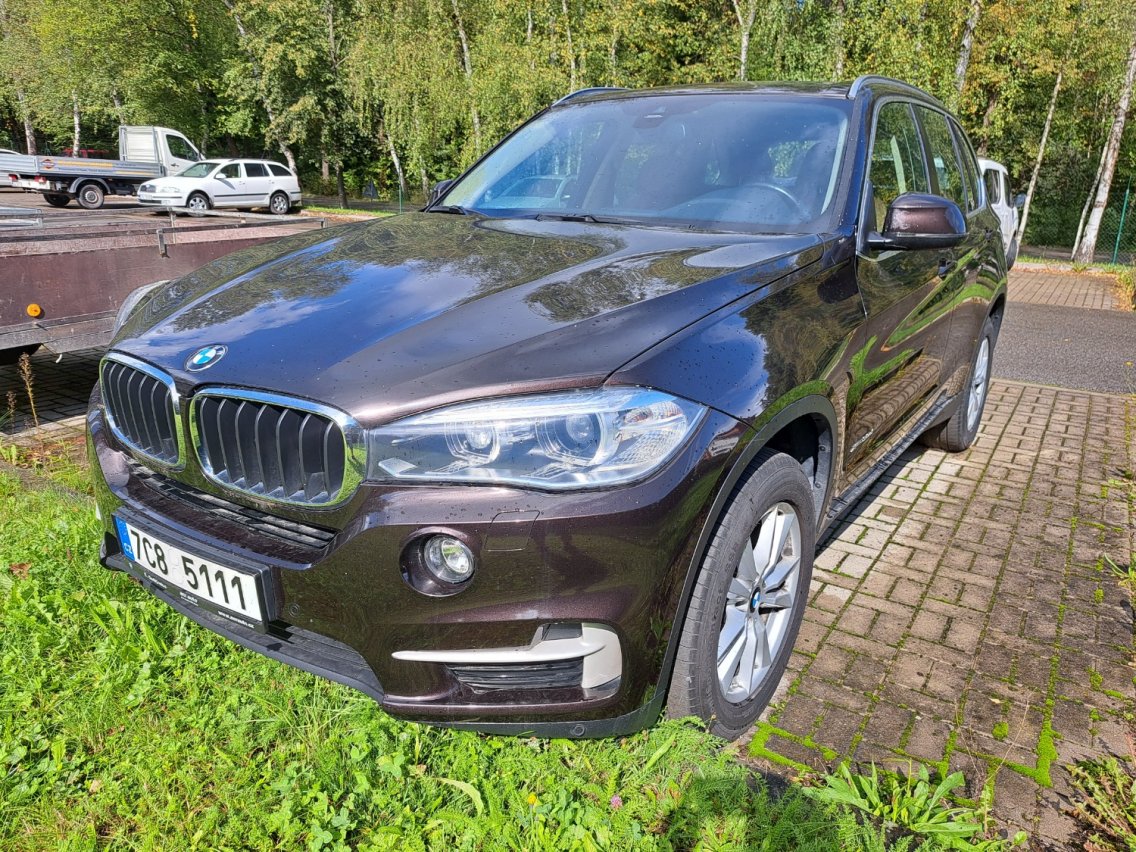Online aukce: BMW X5 XDRIVE30D