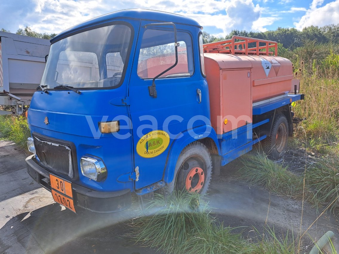 Online aukce: AVIA  A31.1K