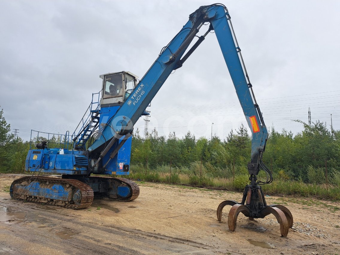 Online auction: FUCHS  RHL 350