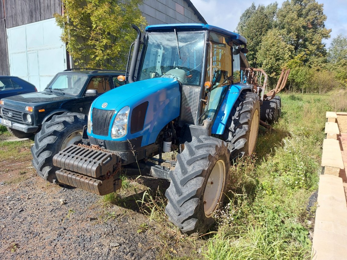 Online aukce: NEW HOLLAND  T 5060 4x4 + FARMA CT 7,0-12