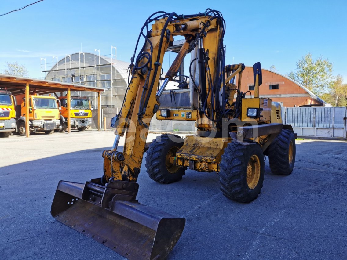 Aukcja internetowa: MECALAC  11 CX
