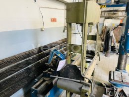 Online auction:   OMCN 160