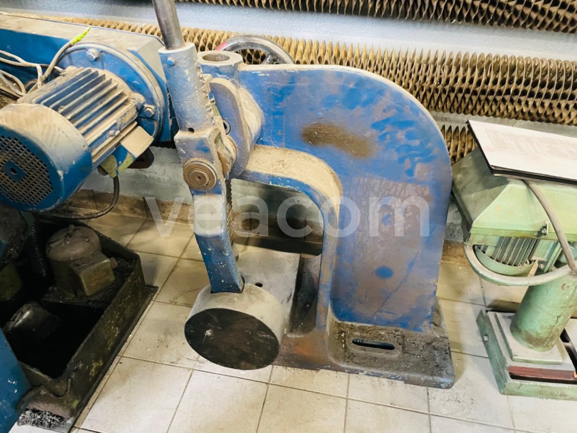 Online auction:   Ručný lis