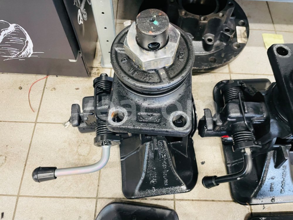 Online auction:  ROCKINGER 40mm