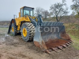 Online auction: VOLVO  L180E