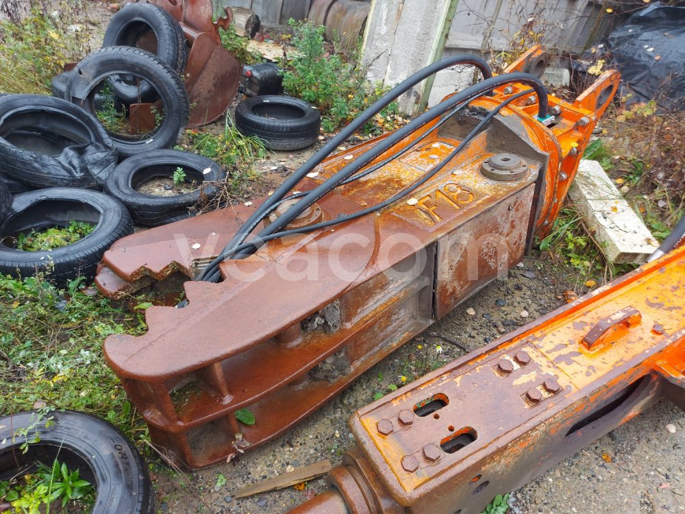 Online aukce:  HYDRAULICKÉ NŮŽKY