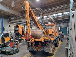 Aukcja internetowa: MERCEDES-BENZ  UNIMOG U 1600 + MULAG SVAHOVÁ SEKAČKA