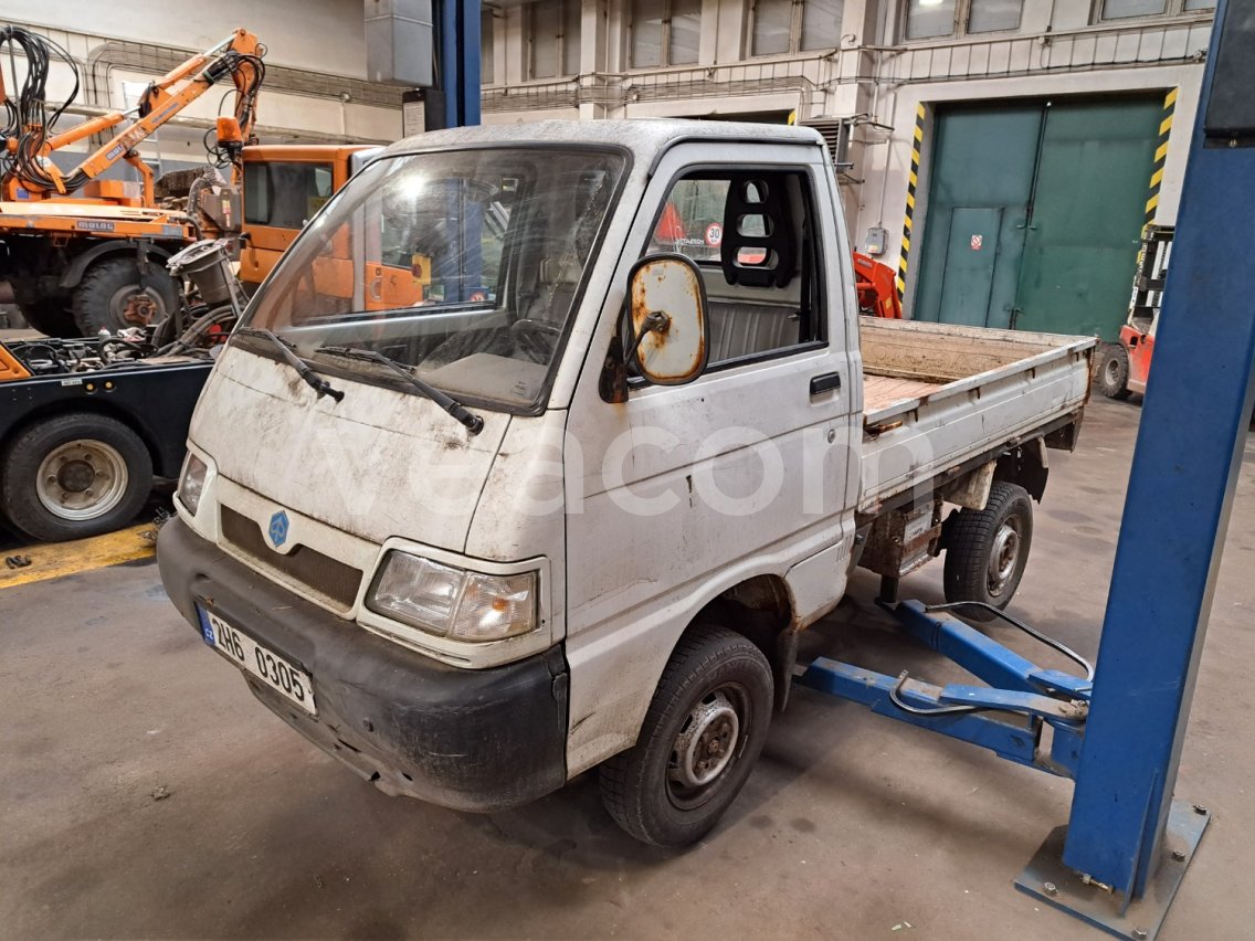 Online árverés: PIAGGIO  Porter S85