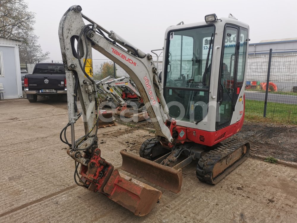 Online auction: TAKEUCHI  TB 216