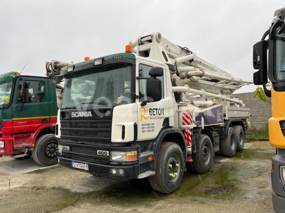 Online auction: SCANIA  P 124 400 8x4 + CIFA 36M