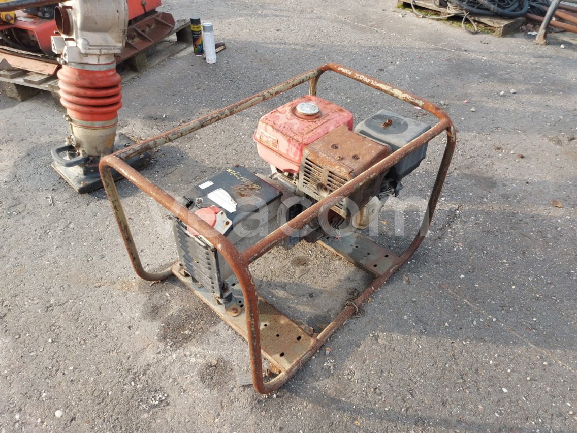 Aukcja internetowa: HONDA  ECT6500