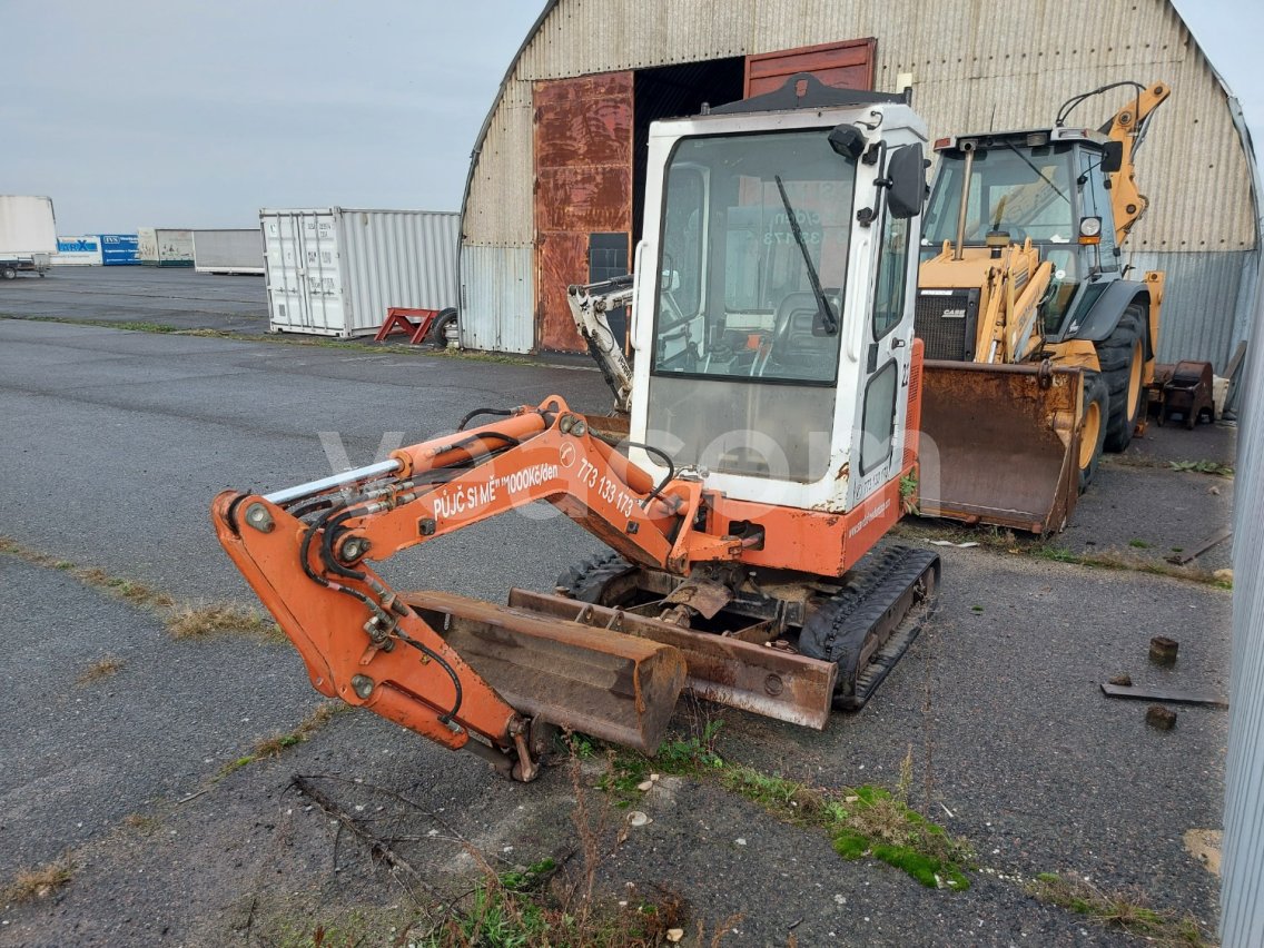 Online auction: SCHAEFF  HR 12