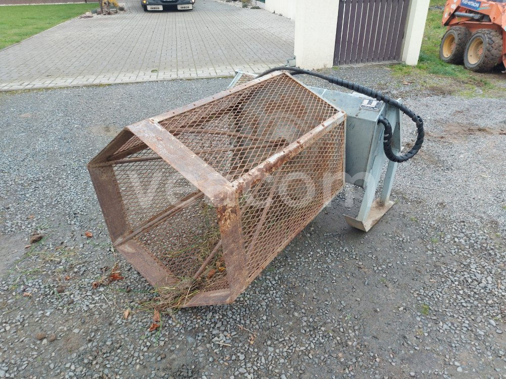 Online auction:  TŘÍDIČKA ZEMINY