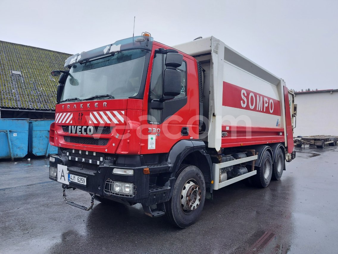 Online aukce: IVECO  TRAKKER 330 6x4