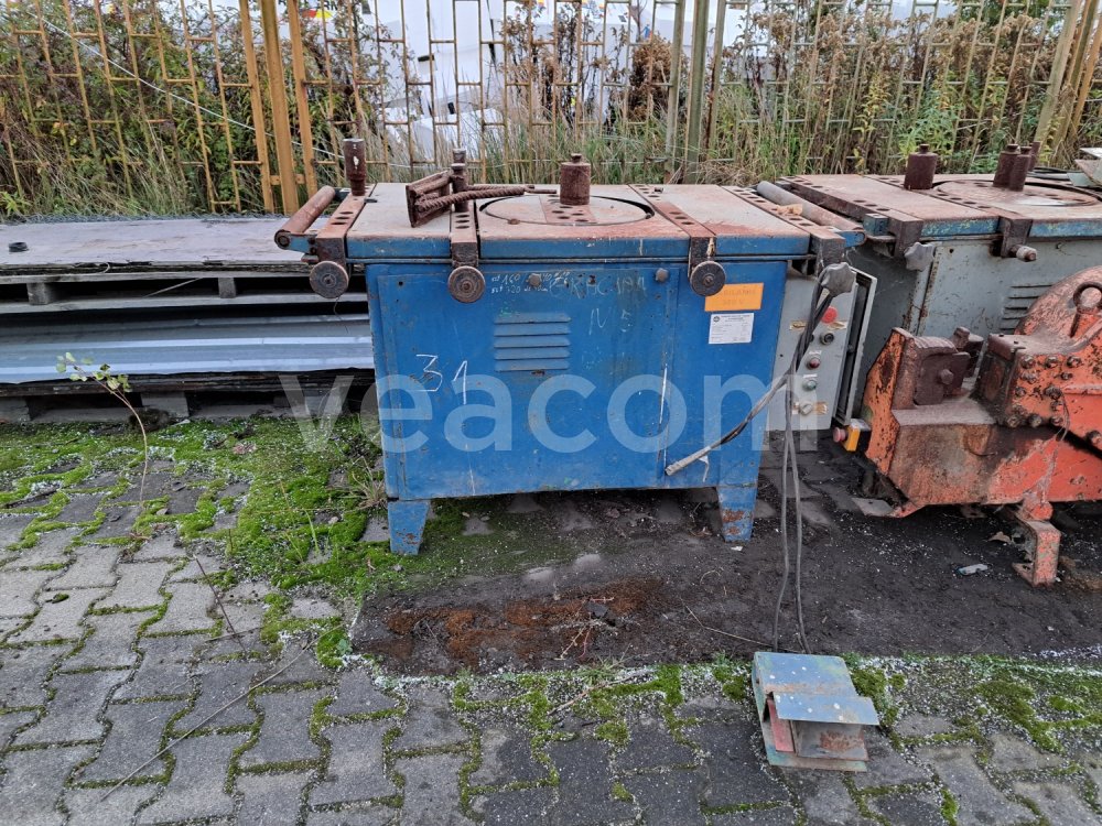 Aukcja internetowa:  FAMAZ G3-40S MODRÁ