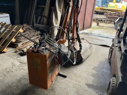 Online auction:   ZAPPATOR DZ1