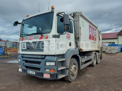 Online aukce: MAN  TGA 28.320 6x2-4 BL