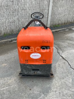 Online auction:   HUSQVARNA LG504