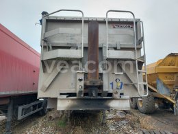 Online auction:   TRAILOR SYY3CX