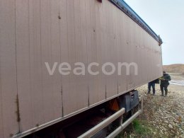 Online auction:   TRAILOR SYY3CX
