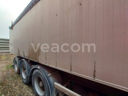 Online auction:   TRAILOR SYY3CX
