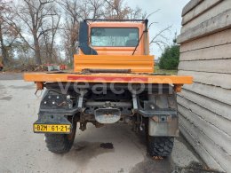 Online-Versteigerung: MERCEDES-BENZ  UNIMOG U300