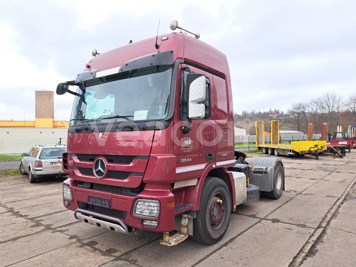 Aukcja internetowa: MERCEDES-BENZ  ACTROS 1844 LS