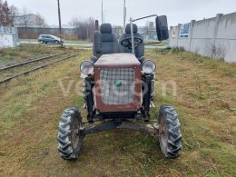 Online árverés:   TRAKTOR + VLEČKA
