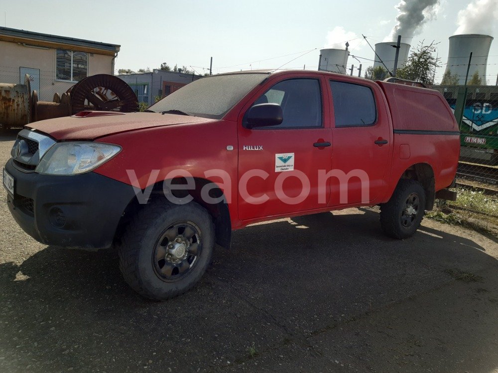 Online árverés: TOYOTA  HILUX