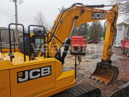 Online aukce: JCB  220X L 4F