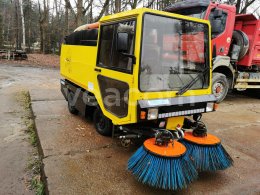 Online-Versteigerung: JOHNSTON  ENGINEERING 2000