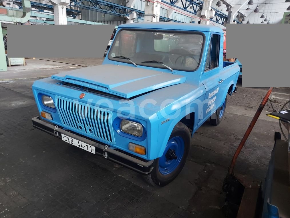 Online-Versteigerung:   ARO 240