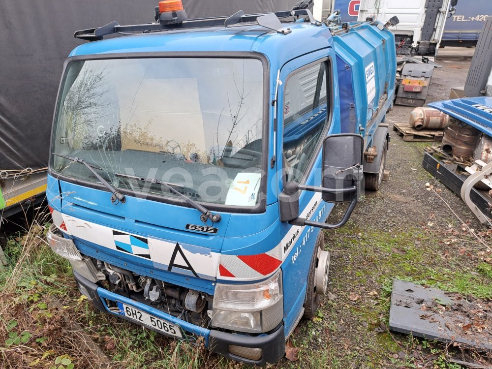 Online aukce:  CANTER 6S15